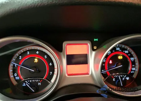 2018 Dodge Journey Se z USA, uszkodzony, nr VIN 3C4PDCAB8JT527745